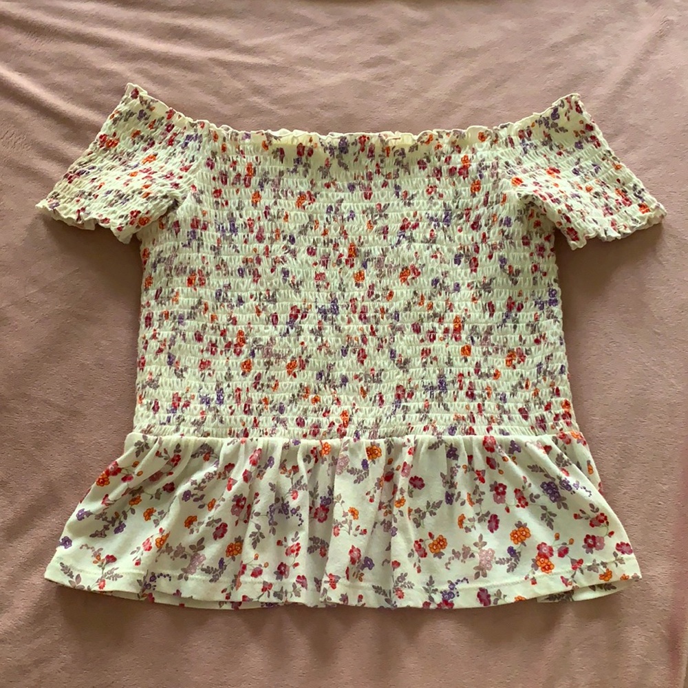 Off the shoulder floral top from AE, size S